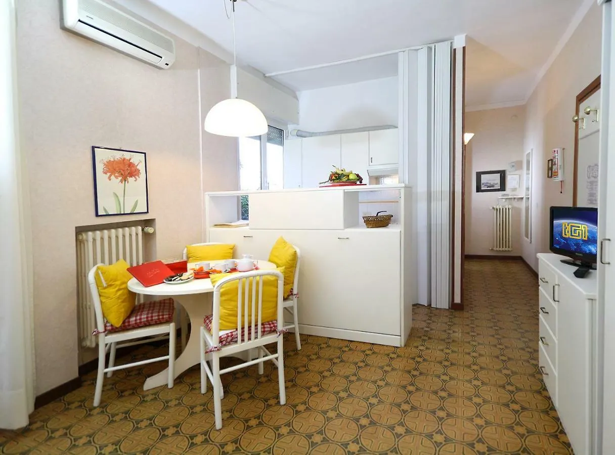 Villa Marina Apartments Diano Marina Aparthotel