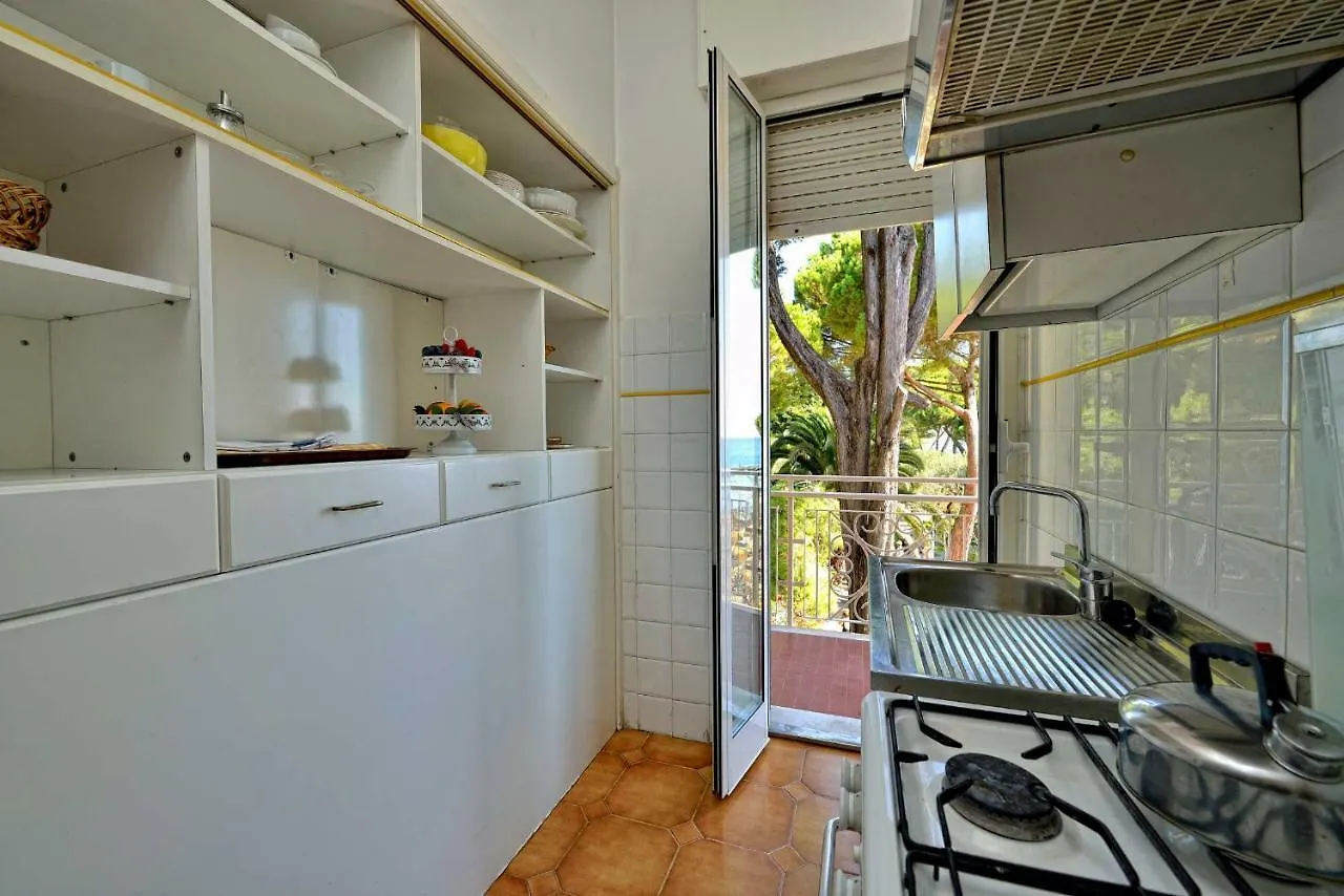 Villa Marina Apartments Diano Marina Italien