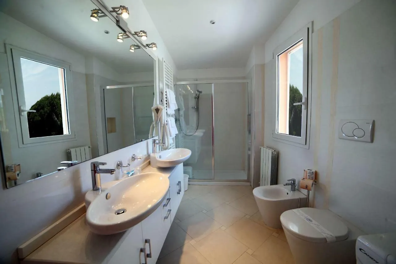 ** Aparthotel Villa Marina Apartments Diano Marina Italien